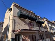 Appartamento in vendita a Carini PA