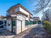 Appartamento in vendita a Caronno Pertusella VA