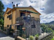 Appartamento in vendita a Carro