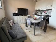 Appartamento in vendita a Carugo