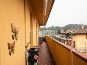 Appartamento in vendita a Carugo