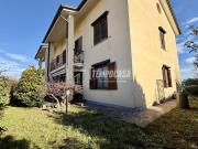 Appartamento in vendita a Casatenovo LC