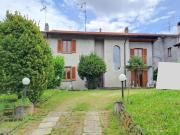 Villa in vendita a Castelletto Sopra Ticino NO