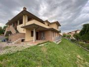 Appartamento in vendita a Castiglione del Lago PG