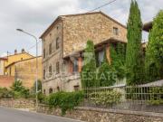 Appartamento in vendita a Cetona via del Tamburino, Piazze