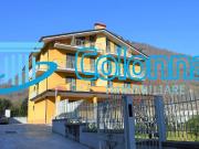 Appartamento in vendita a Contrada AV