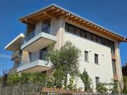 Appartamento in vendita a Desenzano Del Garda