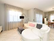 Appartamento in Vendita a Desenzano del Garda centri:...