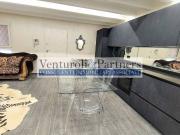 Appartamento in Vendita a Desenzano del Garda Desenzano...