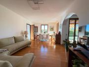 Appartamento in vendita a Desenzano del Garda, Rivoltella