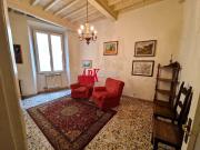 APPARTAMENTO in VENDITA a FIRENZE CENTRO DUOMO di 5 vani