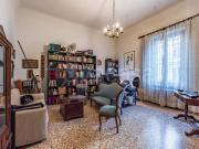 Appartamento in vendita a Firenze via dei Maffei, Cure