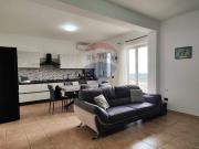 Appartamento in vendita a Floridia SR