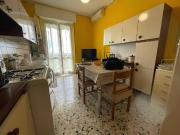 Appartamento in vendita a Garbagnate Milanese MI