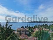 Appartamento in vendita a Gardone Riviera BS