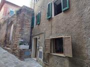 APPARTAMENTO in VENDITA a GAVORRANO GIUNCARICO di 4 vani