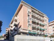 Appartamento in vendita a Genova via Amedeo Pescio, 8,...