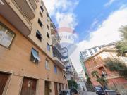 Appartamento in vendita a Genova via Fogazzaro, 14,...