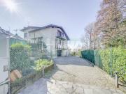 Appartamento in vendita a Laveno Mombello