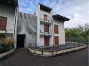 Appartamento in vendita a Lesmo MB