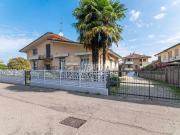 Appartamento in vendita a Limbiate