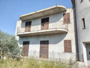 Casa indipendente in vendita a Locri RC