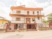 Appartamento in vendita a Loreto Aprutino PE