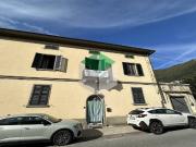 Appartamento in vendita a Lucca LU