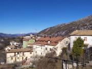 Appartamento in vendita a Lucoli AQ