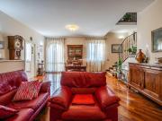 Casa indipendente in vendita a Maranello