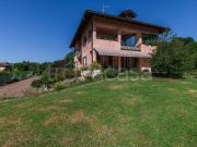 Appartamento in vendita a Marchirolo via Pietro Bozzolo