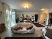 Appartamento in vendita a Massa