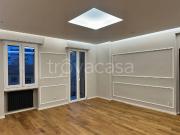 Appartamento in vendita a Milano via Friuli, 63, Cadore