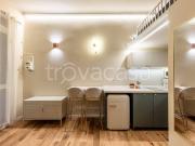 Appartamento in vendita a Milano via Arquà, Parco Trotter
