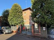 Appartamento in vendita a Modena via Alfonso Casoli, 61,...