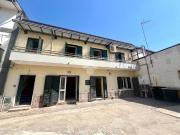 Appartamento in vendita a Mondragone CE