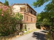 Appartamento in vendita a Montalcino SI