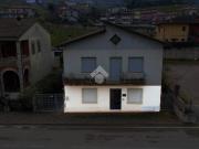 Appartamento in vendita a Montecchia di Crosara VR