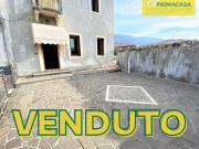 Appartamento in vendita a Montecchia di Crosara VR