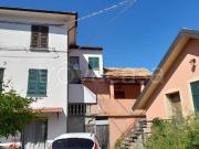 Appartamento in vendita a Montoggio