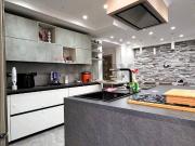 Appartamento in vendita a Napoli NA