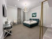 Appartamento in vendita a Napoli via Duomo, Centro Storico