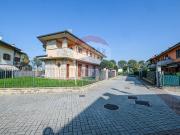 Appartamento in vendita a Osio Sopra