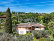 Appartamento in vendita a Padenghe Sul Garda Appartamento in vendita a Padenghe Sul Garda