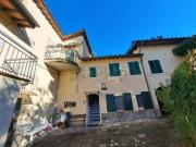 Appartamento in vendita a Pelago FI