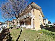 Appartamento in vendita a Piacenza, Peep, Farnesiana