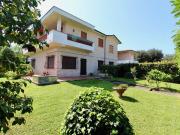 Appartamento in vendita a Pietrasanta