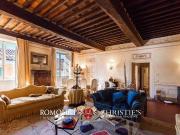 Appartamento in vendita a Pietrasanta LU