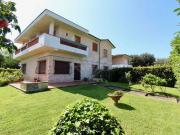 Appartamento in vendita a Pietrasanta LU