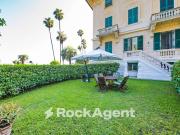 Appartamento in vendita a Pieve Ligure GE